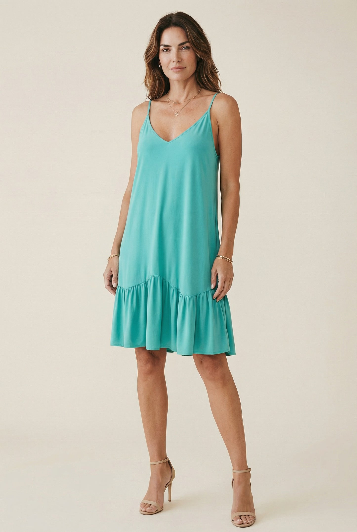 Robe courte imprimée col V bretelles fines volant tendance turquoise