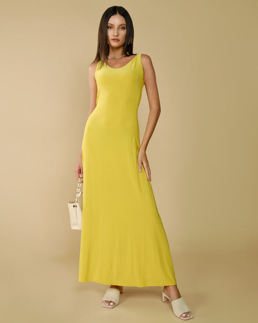 robe-jaune-tenue