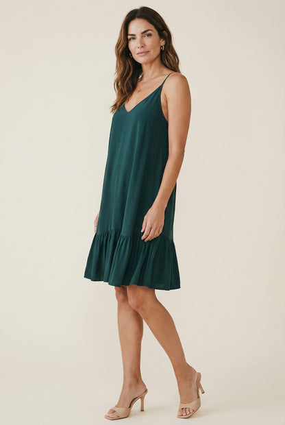 Robe courte imprimée col V bretelles fines volant tendance vert