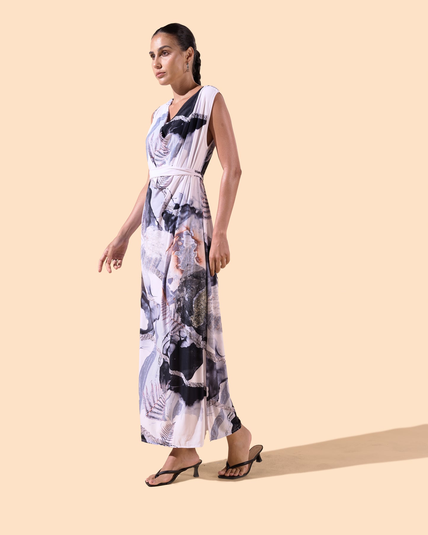 Robe longue col bénitier - Belina