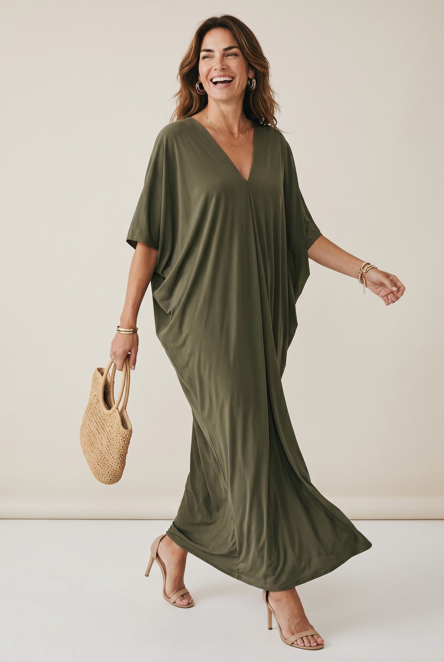 Robe longue fluide col V – Bonifacia