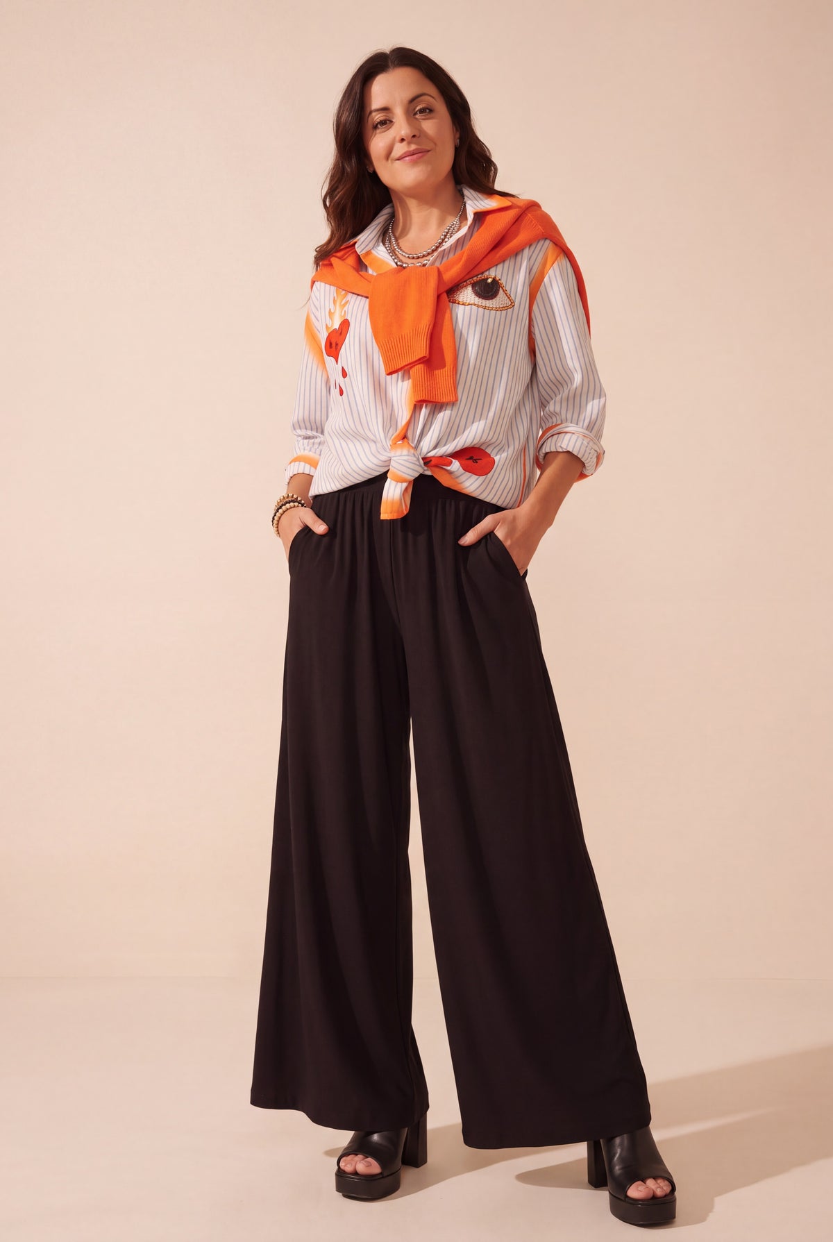 Pantalon ample fluide Camila coloris noir – Osanna Creazione