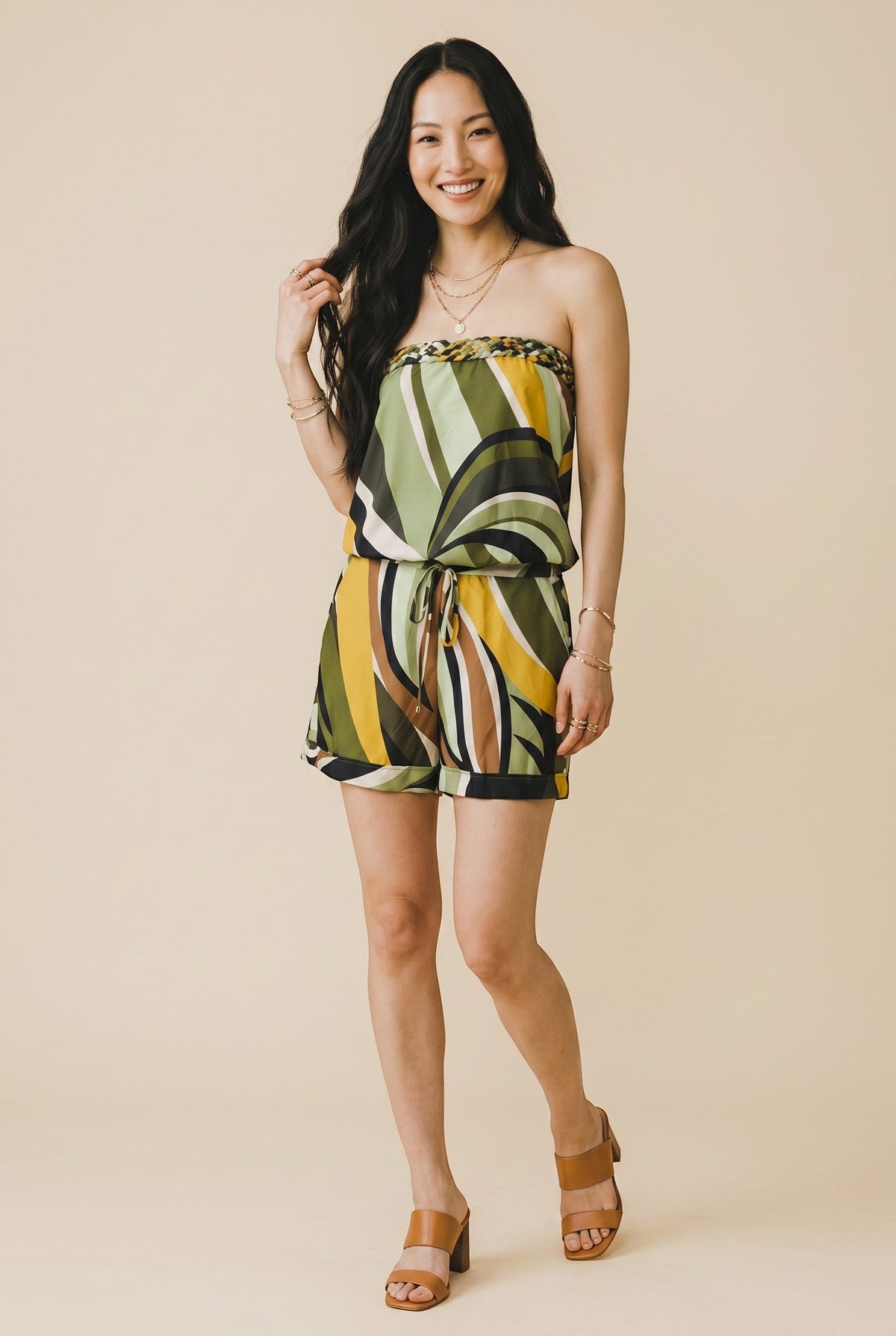 Combishort bustier fluide Callidora d'Osanna Creazione avec un imprimé géométrique multicolore, taille marquée, poches latérales.