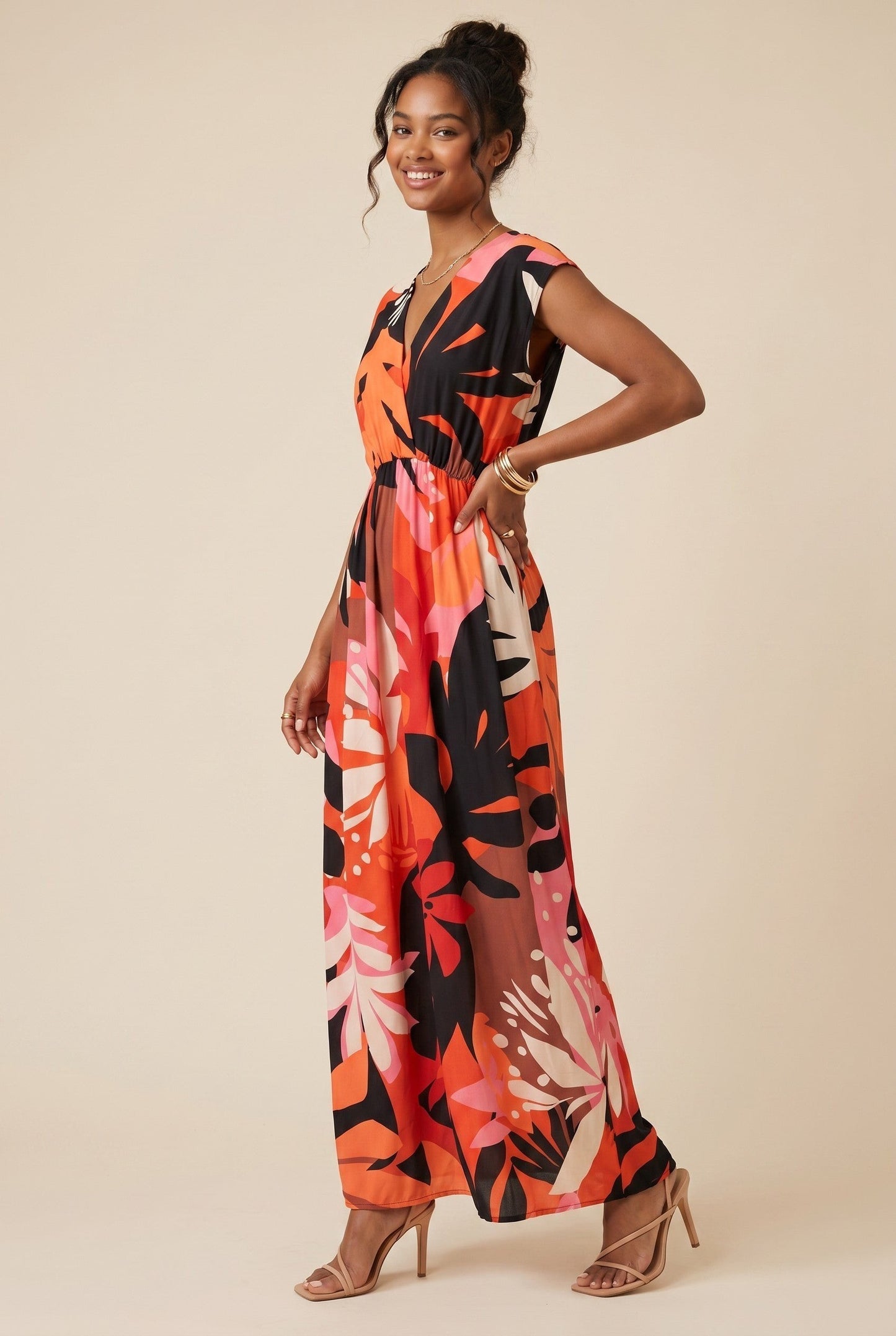 Robe longue empire Baleate Osanna Creazione imprimé floral multicolore, col V, taille unique.