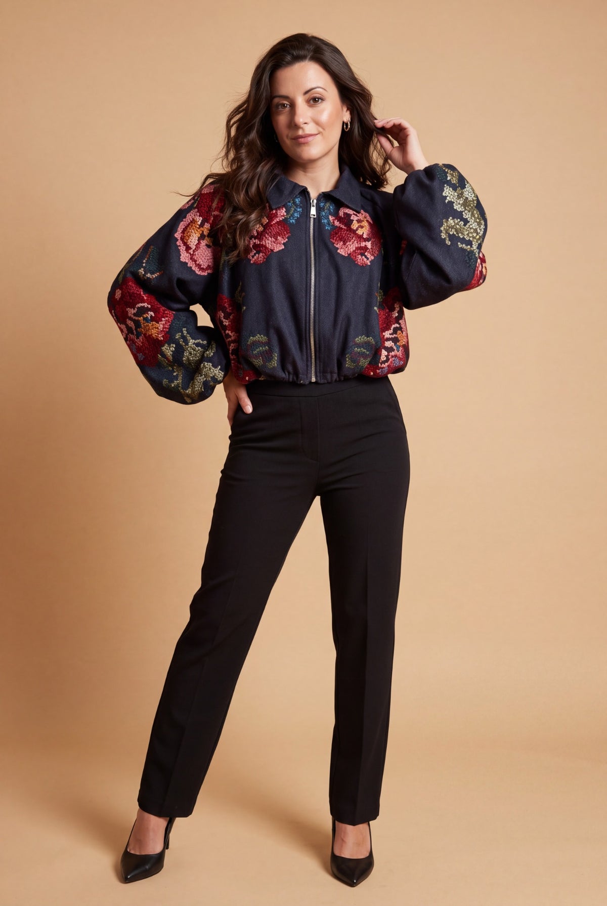 Pantalon Jila noir, vue de face – Osanna Creazione