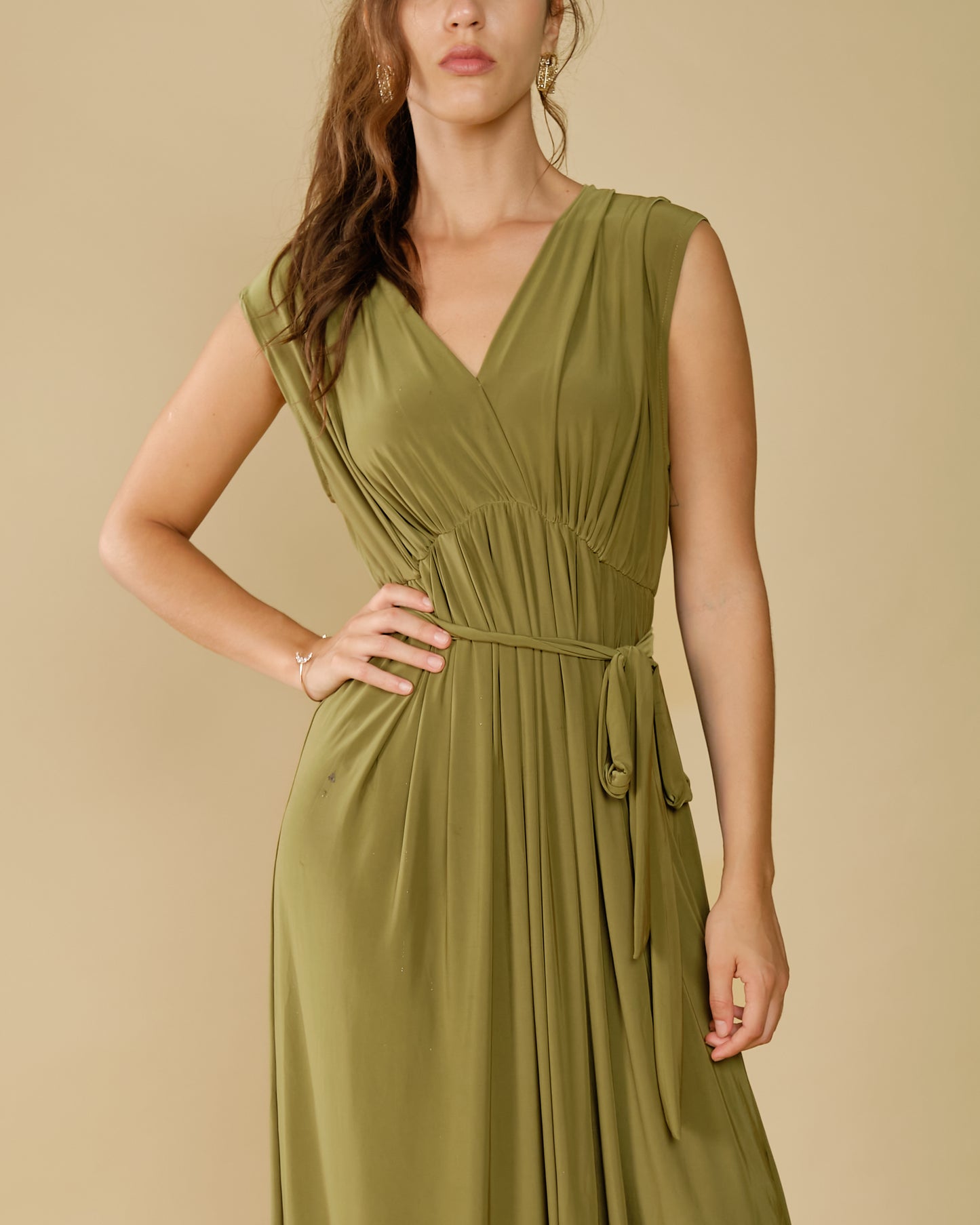 Long khaki low-cut dress - Baleate